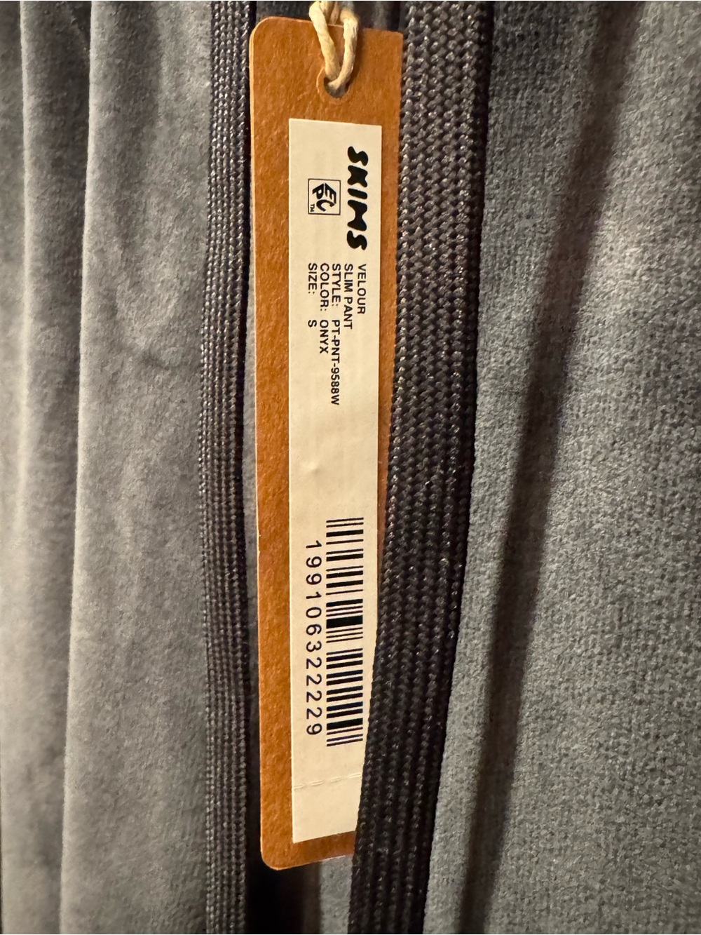 NWT - SKIMS Velour Slim Pant - Size Small - Picture 3 of 3
